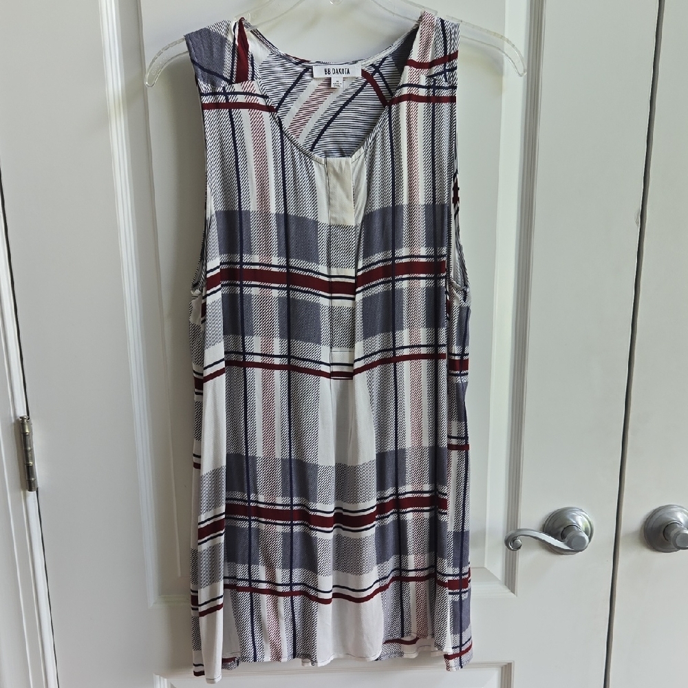 BB Dakota Sleeveless Plaid Top